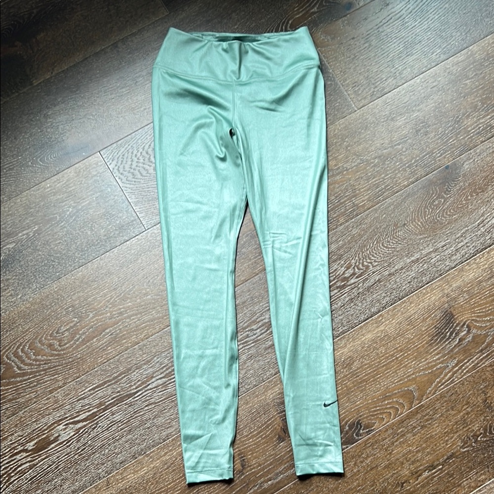 Nike Shine DriFit Leggings